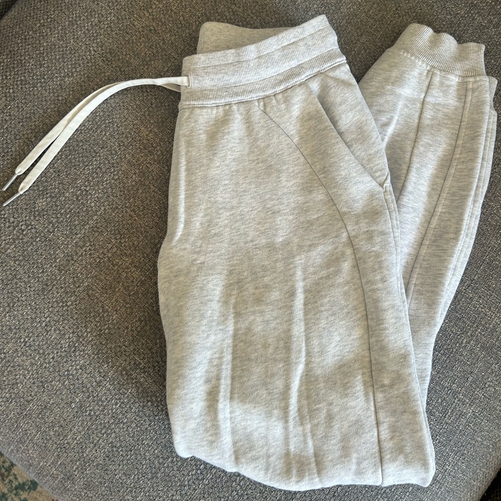Lululemon Scuba Joggers